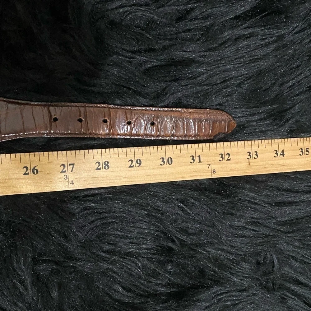 Fossil‎ genuine leather belt.